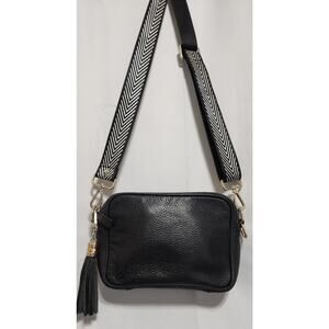 Elie Beaumont Leather Made In Italy Tassel Crossbody Black